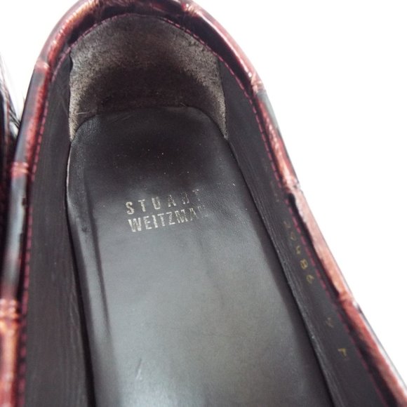 Stuart Weitzman Women's Croc Embossed Patent Leather Loafer with Buckle Size 9 - Picture 8 of 8